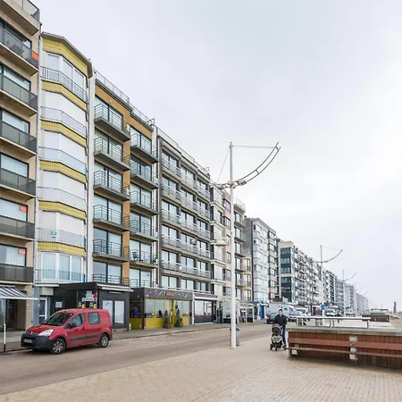 Les Petrels Zesde * Koksijde